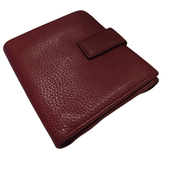 SALVATORE FERRAGAMO Burgundy Leather Ganchini Bifold Compact Wallet - Picture 16 of 16